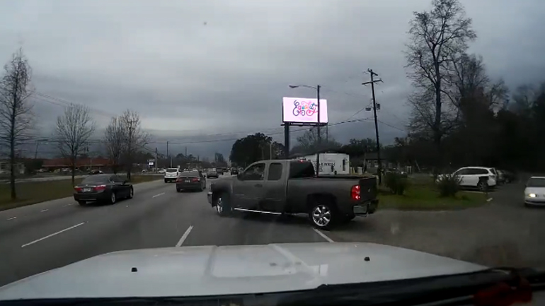 Παγωτό και οδήγηση δεν πάνε μαζί!